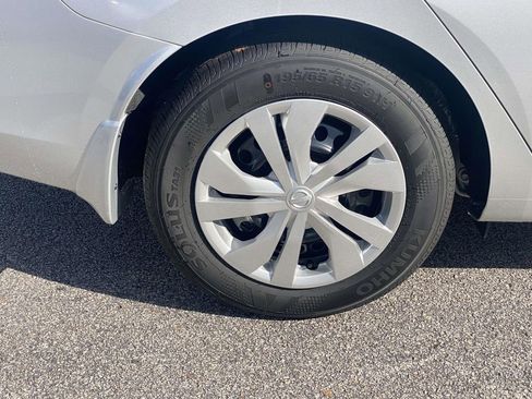 New 2025 Nissan Versa S w/ Trunk Package image 7