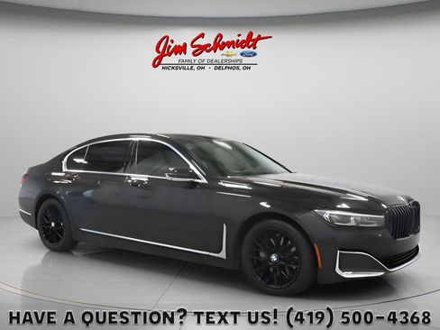 Used 2020 BMW 740i xDrive w/ Premium Package AWD/4WD image 1