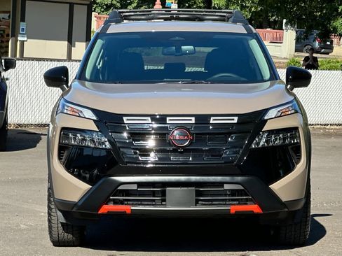 New 2026 Nissan Rogue SV AWD/4WD image 10