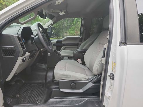 Used 2018 Ford F250 XL w/ Power Equipment Group RWD image 20