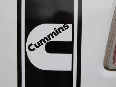 Used 2018 RAM 2500 Laramie w/ Snow Chief Group image 17