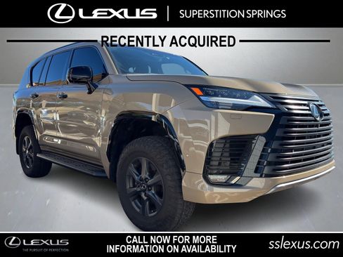 Used 2025 Lexus LX 700h Overtrail image 1