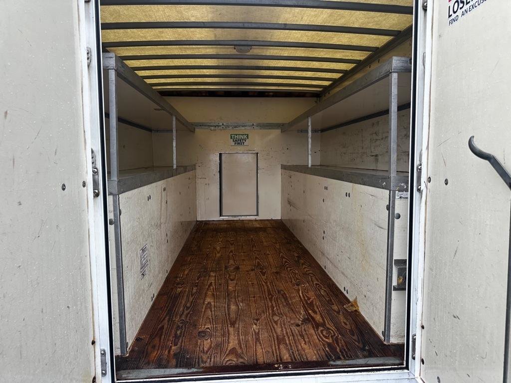 Used 2013 Ford E-350 and Econoline 350 Super Duty RWD image 10