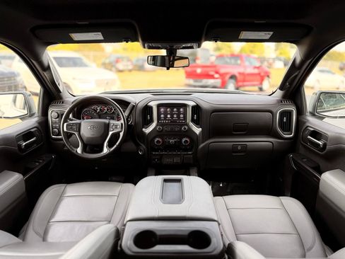 Used 2022 Chevrolet Silverado 1500 RST w/ All Star Edition Plus AWD/4WD image 2