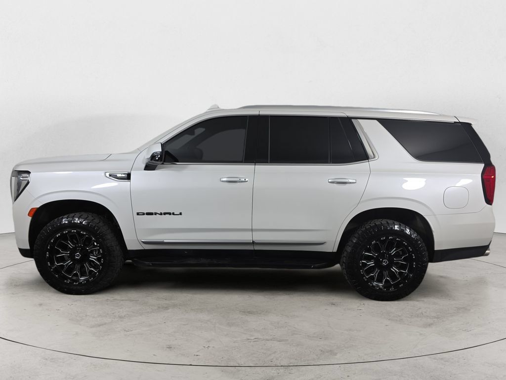 Used 2022 GMC Yukon Denali AWD/4WD image 2