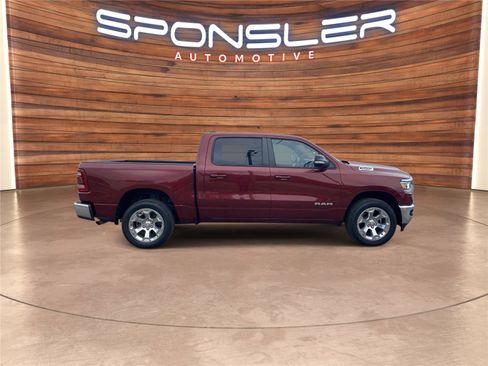 Used 2022 RAM 1500 Big Horn AWD/4WD image 8