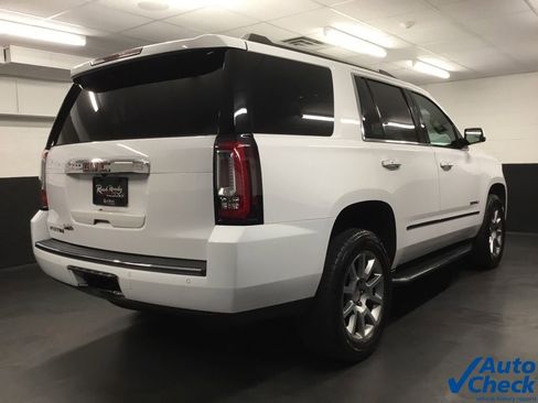 Used 2019 GMC Yukon Denali image 10