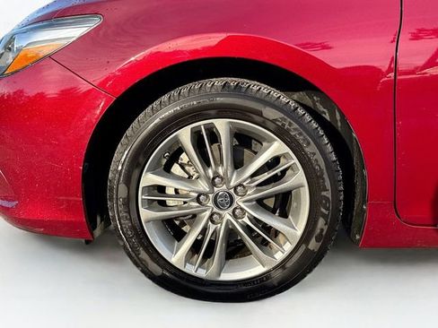 Used 2016 Toyota Camry SE image 29