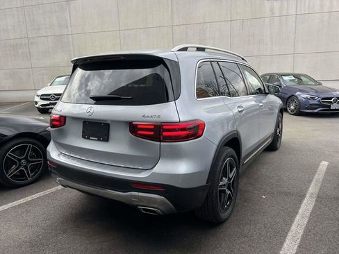 New 2026 Mercedes-Benz GLB 250 4MATIC image 4