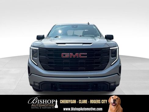 Used 2023 GMC Sierra 1500 Elevation w/ X31 Off-Road Package AWD/4WD image 14