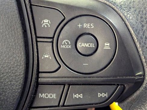 Used 2024 Toyota Corolla LE FWD image 12