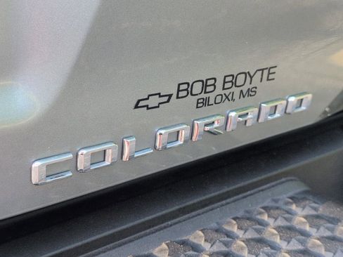 Certified 2024 Chevrolet Colorado Z71 w/ Z71 Convenience Package 2 image 10