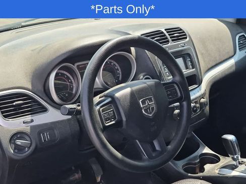 Used 2015 Dodge Journey FWD image 2