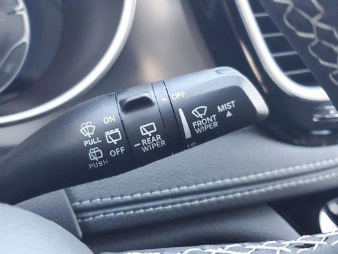 New 2026 Chrysler Pacifica Select image 14