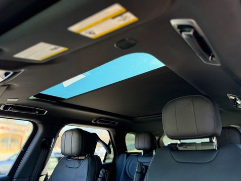 Used 2024 Land Rover Range Rover Sport SE image 50