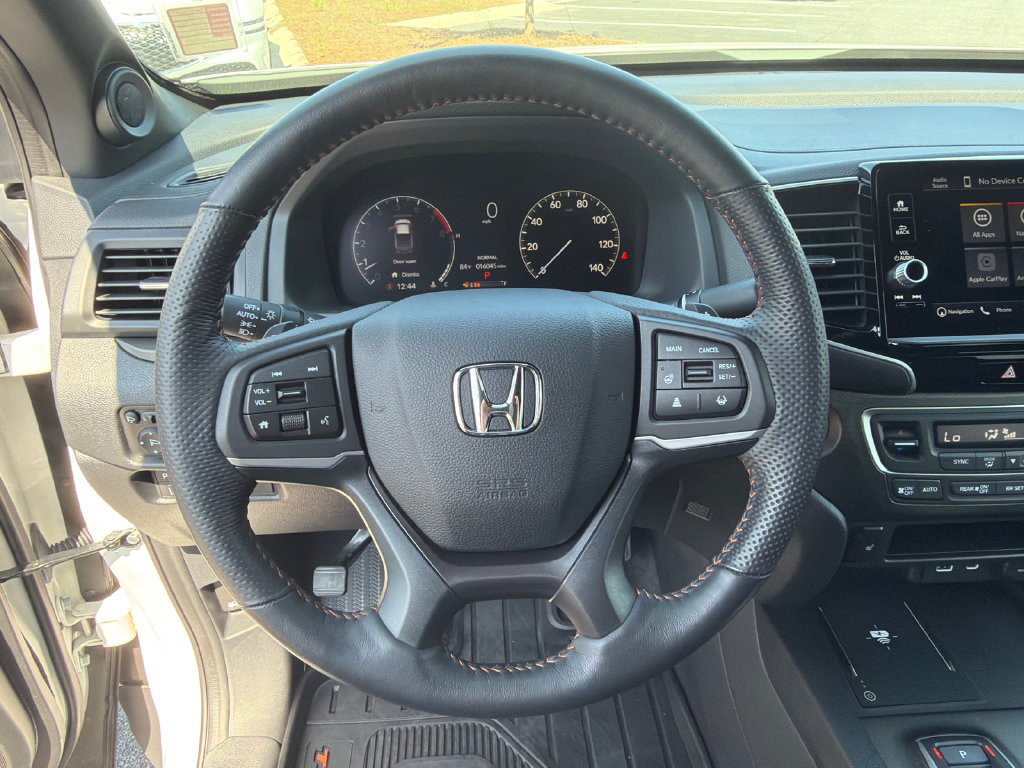Used 2025 Honda Ridgeline TrailSport image 25
