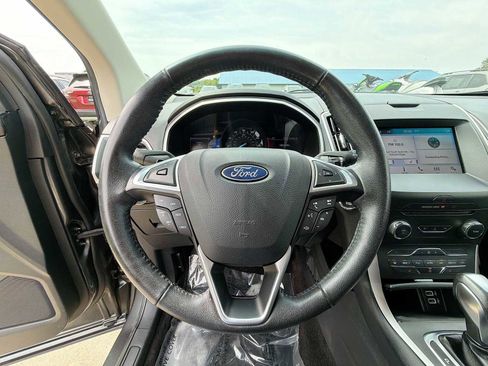 Used 2016 Ford Edge SEL w/ Equipment Group 201A AWD/4WD image 19