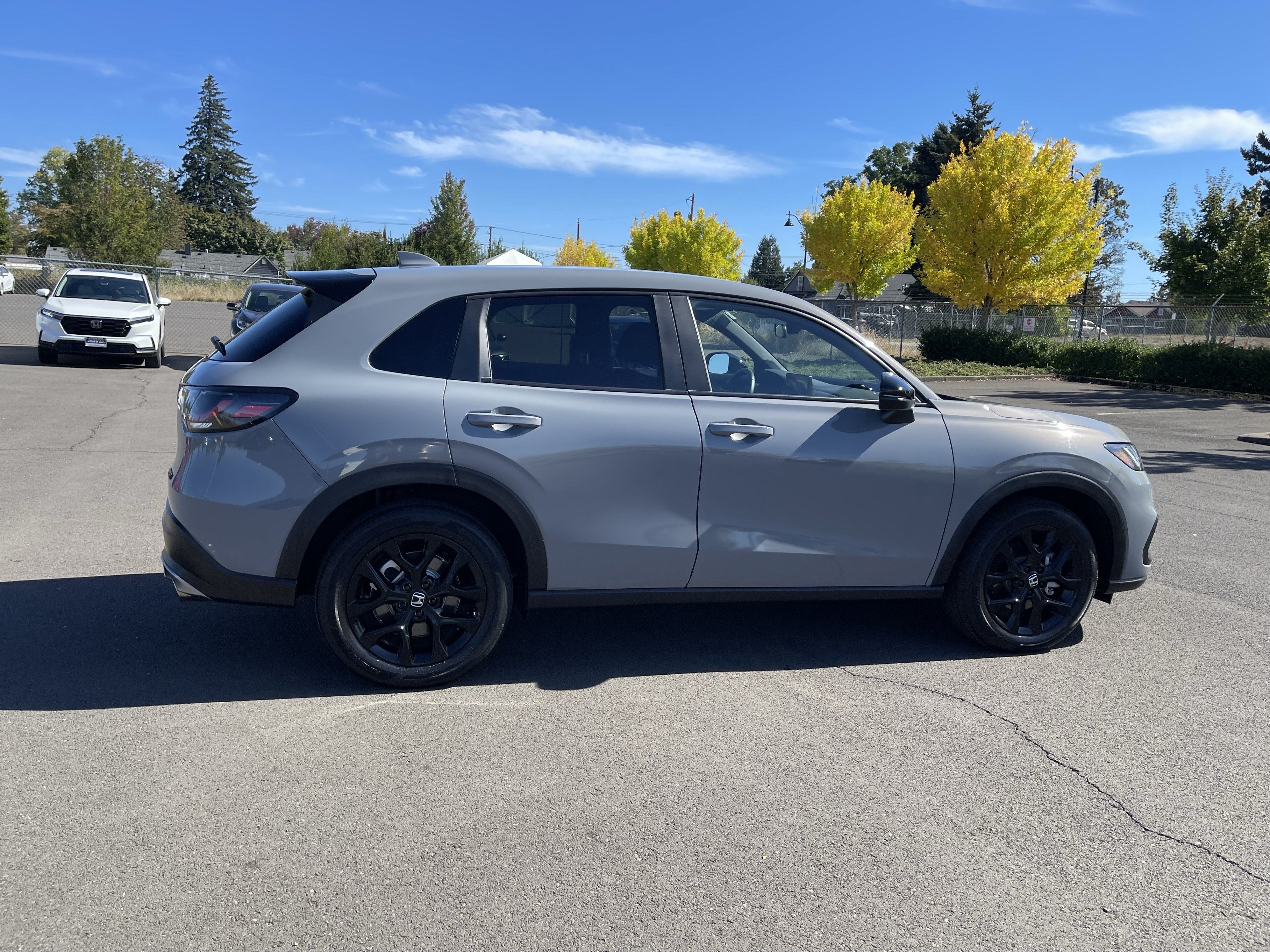 Used 2025 Honda HR-V Sport image 6