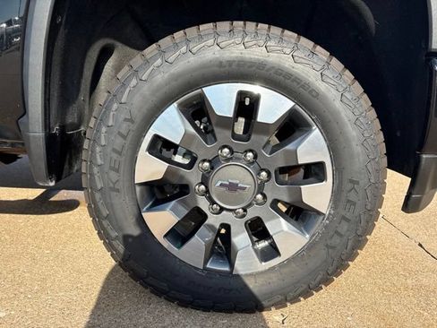 Used 2021 Chevrolet Silverado 2500 LTZ w/ Carhartt Edition AWD/4WD image 51
