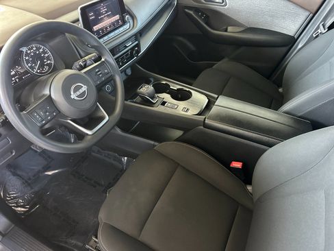 Used 2023 Nissan Rogue S FWD image 11