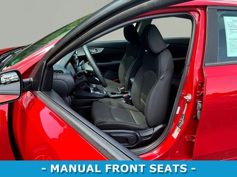 Used 2024 Kia Forte LXS FWD image 20