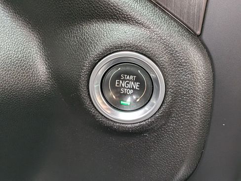 Used 2022 GMC Sierra 1500 AT4 w/ AT4 Premium Package image 39