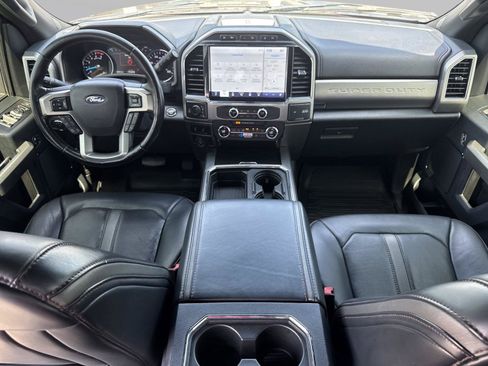 Used 2022 Ford F250 Platinum w/ FX4 Off-Road Package AWD/4WD image 13
