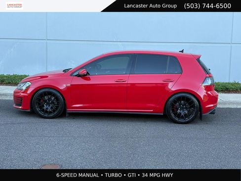 Used 2017 Volkswagen GTI Sport FWD image 3