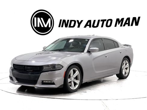 Used 2016 Dodge Charger R/T w/ Navigation & Travel Group RWD image 8