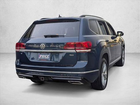 Used 2020 Volkswagen Atlas SE w/ Towing Package image 5