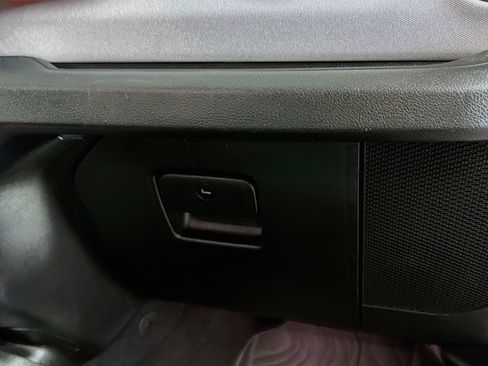 Used 2025 Jeep Wrangler Unlimited Sport AWD/4WD image 32