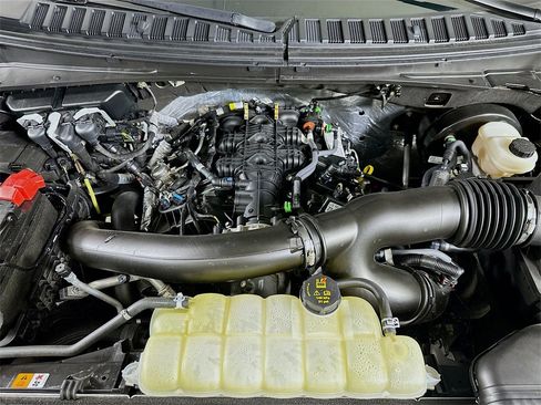 Used 2021 Ford Expedition King Ranch image 9