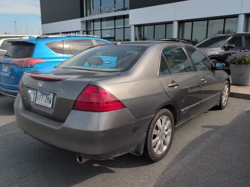 Used 2007 Honda Accord EX-L image 4