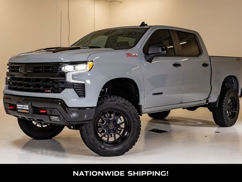 Used 2024 Chevrolet Silverado 1500 LT Trail Boss AWD/4WD image 4