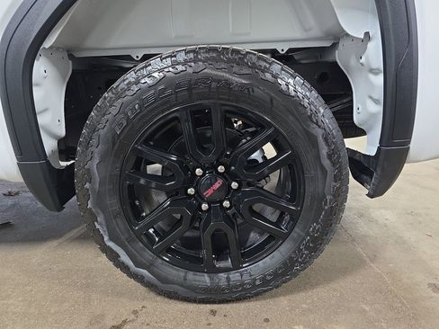 New 2026 GMC Sierra 1500 Elevation AWD/4WD image 35