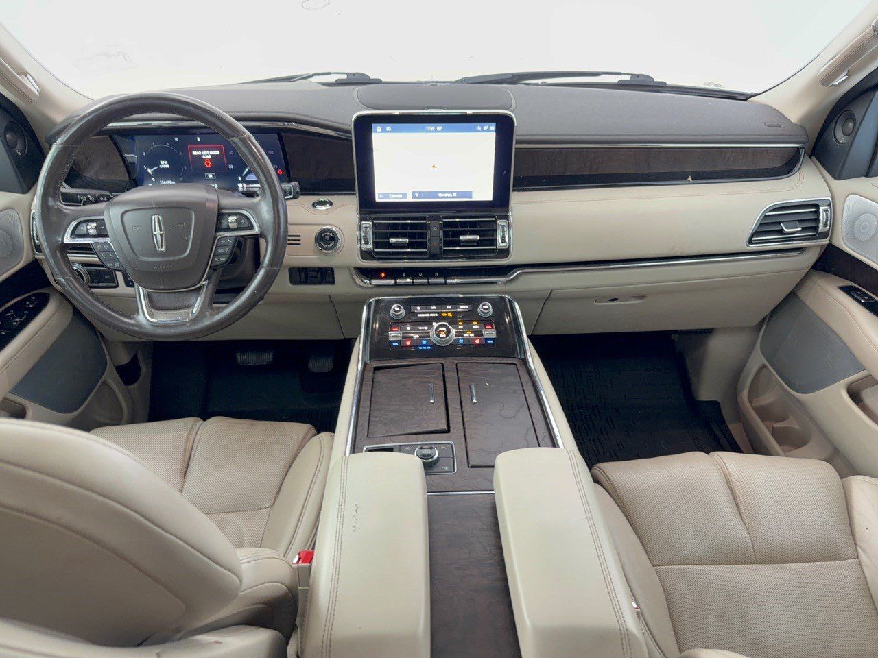 Used 2020 Lincoln Navigator Reserve w/ Equipment Group 208A Reserve AWD/4WD image 17