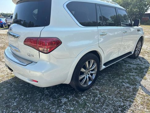 Used 2011 INFINITI QX56 2WD w/ Deluxe Touring Pkg image 5