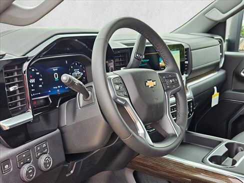 New 2026 Chevrolet Silverado 2500 LT w/ Texas Edition AWD/4WD image 3
