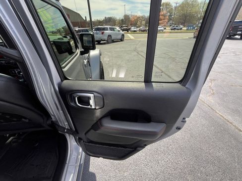 Used 2020 Jeep Wrangler Unlimited Rubicon image 16