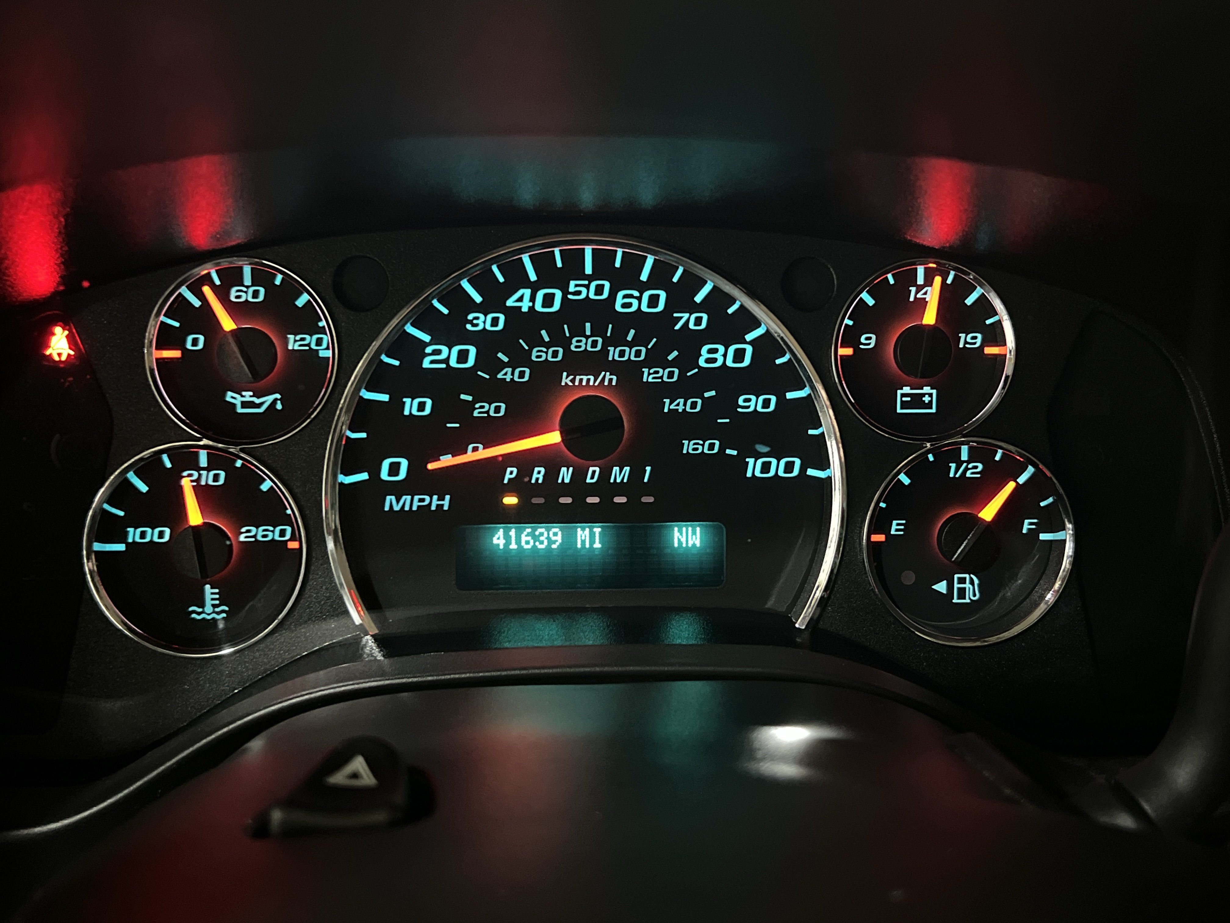 Certified 2025 Chevrolet Express 3500 LT w/ LT Preferred Equipment Group RWD image 24