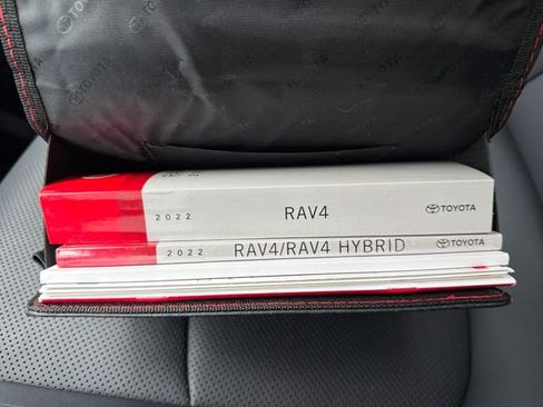 Used 2022 Toyota RAV4 Limited image 34