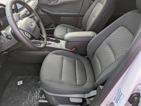 New 2025 Ford Escape Active w/ Cold Weather Package image 4