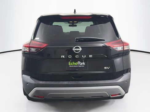Used 2023 Nissan Rogue SV FWD image 7