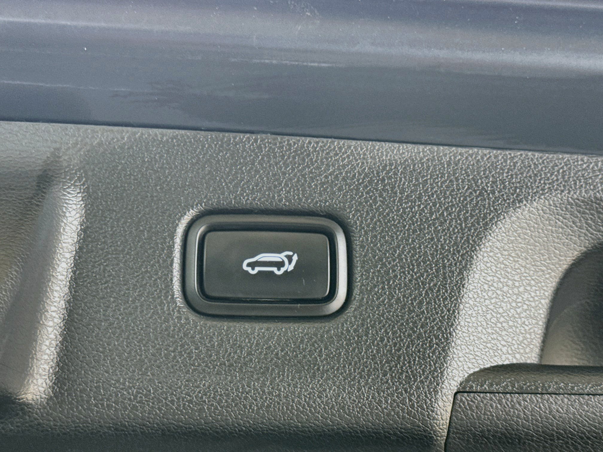 Used 2025 Hyundai Palisade SEL FWD image 32
