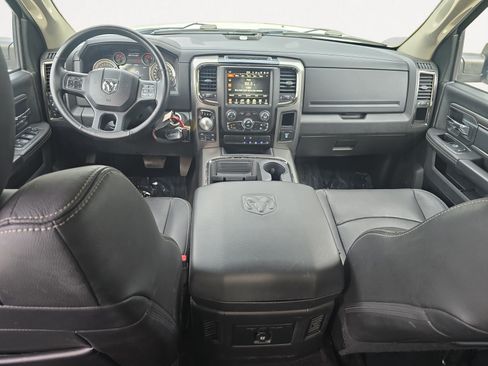 Used 2017 RAM 1500 Sport w/ Quick Order Package 26Q Night AWD/4WD image 3
