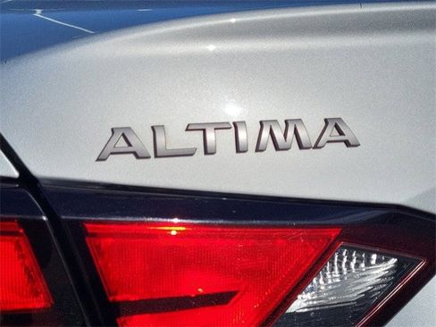 Certified 2023 Nissan Altima 2.5 SL image 29