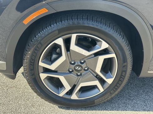 Used 2023 Hyundai Palisade Limited FWD image 11