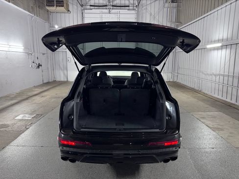 Used 2024 Audi SQ7 Premium Plus AWD/4WD image 56