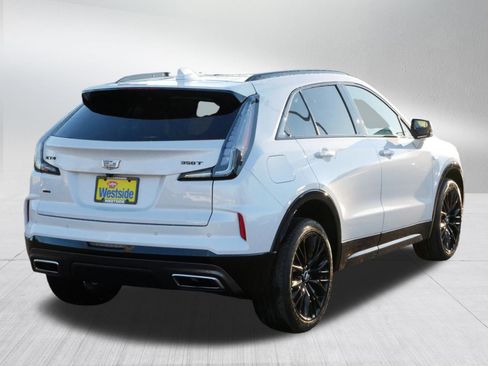 Used 2024 Cadillac XT4 Sport image 6