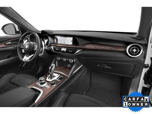 Used 2022 Alfa Romeo Stelvio Ti AWD/4WD image 38